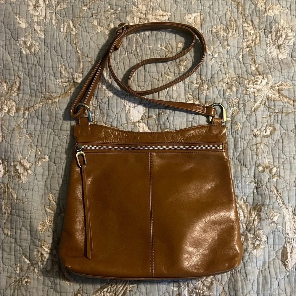 Cambel HOBO Leather Crossbody Bag - Picture 4 of 6